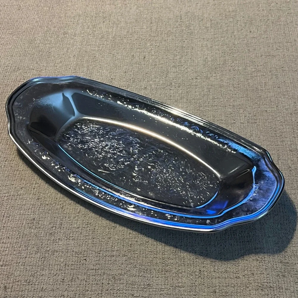 Vintage International Silver Co Oval Serving Platter Floral Embossed USA 12.5